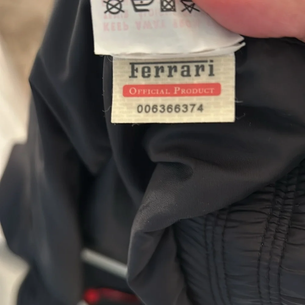 Authentic scuderia Ferrari black racer jacket puma women’s med - Picture 14 of 14